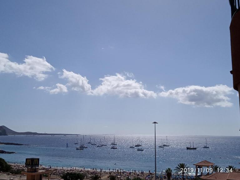 Torres del Sol Sea View Apartment - B&B Playa de las Américas
