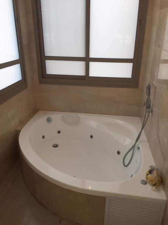 נוריות בגלבוע 1 - Chambres d'hôtes Nurit