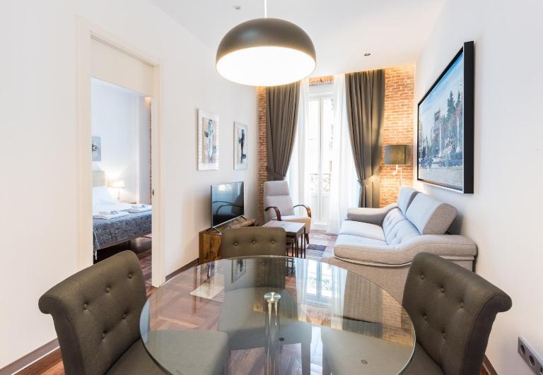 PUERTA DEL SOL CITY CENTER III - B&B Madrid