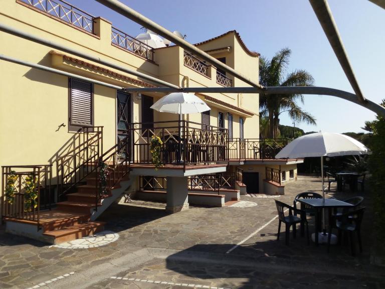 Villa Paeonia - B&B Pesto