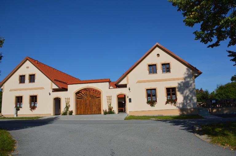 Penzion U podkováře - Bed and Breakfast Třeboň