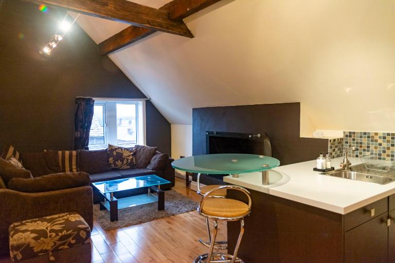 Apartment No.2 - The Old Red King Pub MCR - B&B Manchester