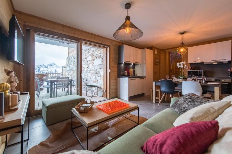 ODYSSEE ERJ01 Appartement avec terrasse et acces aux pistes - B&B La Toussuire