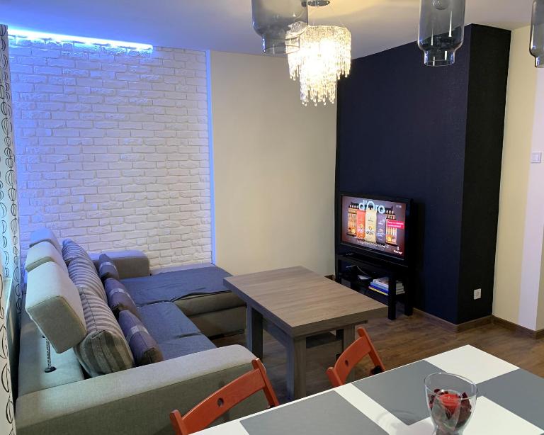 Apartament rodzinny 70 m2 - Ferienwohnung Tarnowitz