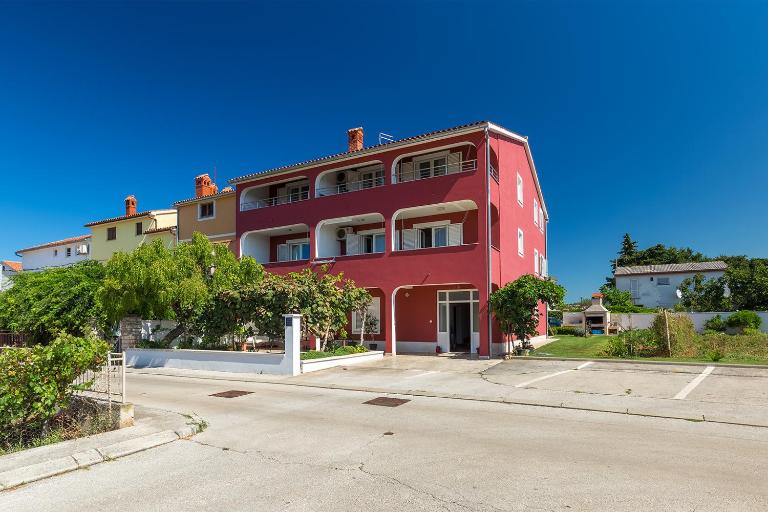 Apartments Boris 771 - B&B Fažana