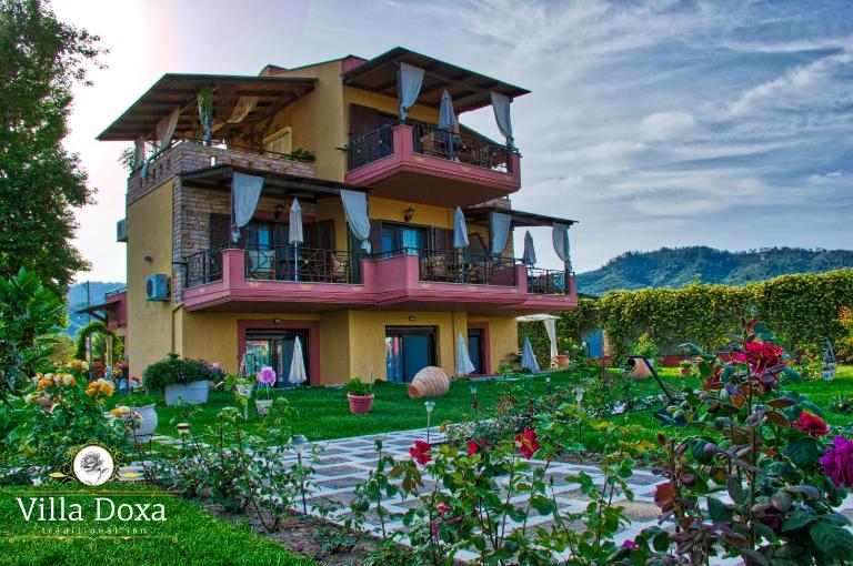 Villa Doxa - B&B Sarti