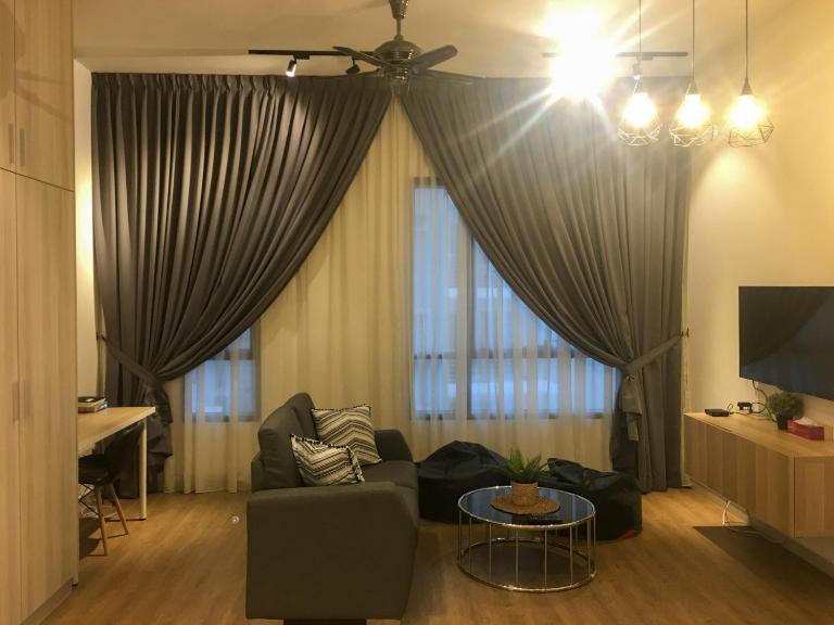 Zayah Homestudio near Bukit Jalil / Mines - B&B Seri Kembangan