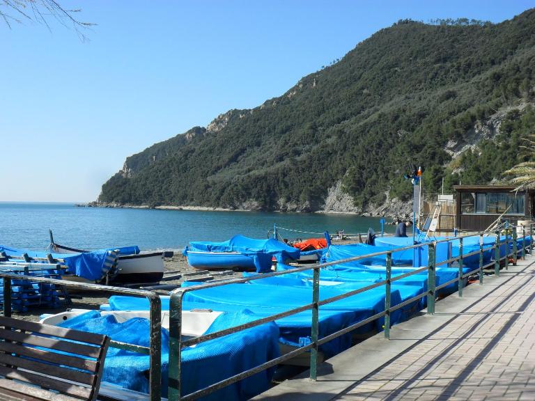 RIVA: TRA 5 TERRE E PORTOFINO - B&B Sestri Levante