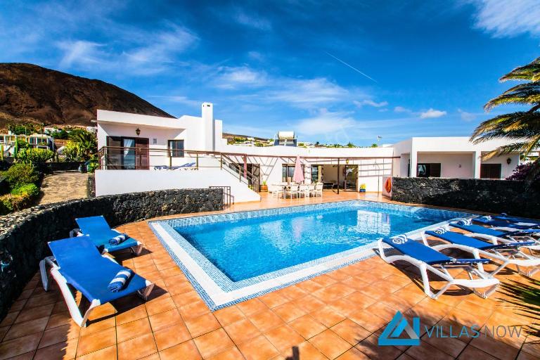 Villa Montana - LH113 By Villas Now Ltd - Ferienwohnung Playa Blanca