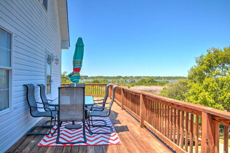 Updated Family Getaway: Walk to Sea Haven Beach! - Ferienwohnung North Topsail Beach