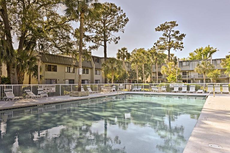 Hilton Head Condo: Walk to Coligny Beach & Plaza! - Chambres d'hôtes Hilton Head