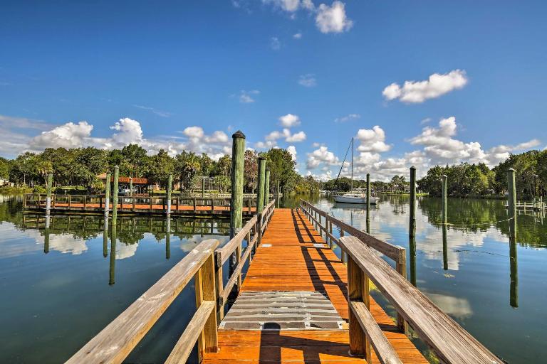 Scallop Season: Crystal River Home w/ Dock! - B&B Crystal River