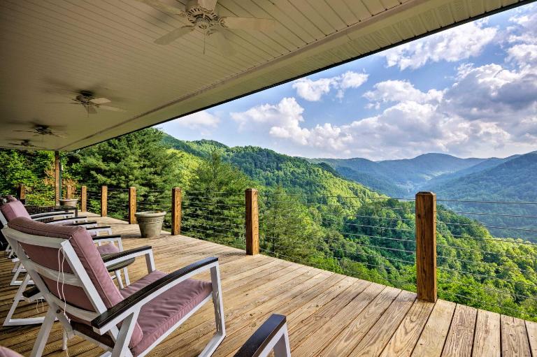 Hot Tub & Mtn Views: Private Blue Ridge Retreat - B&B Marshall