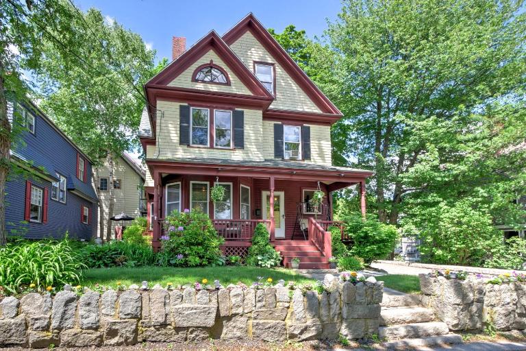 Central Bar Harbor Home, Walk to the Shore & Town! - Ferienwohnung Bar Harbor