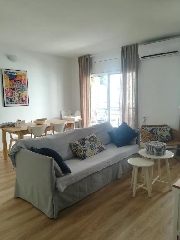 Apartment IBIZA STYLE - Chambres d'hôtes El Vendrell