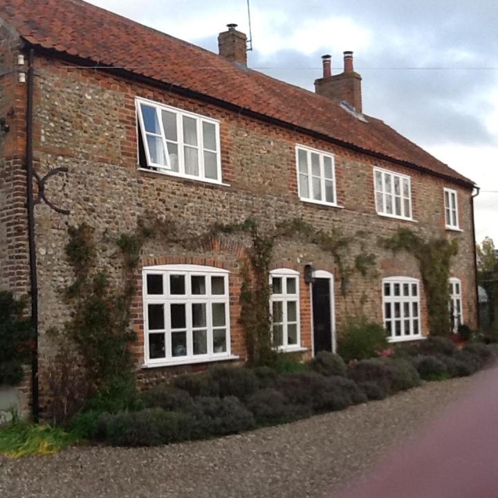 Garwood House - B&B Holt