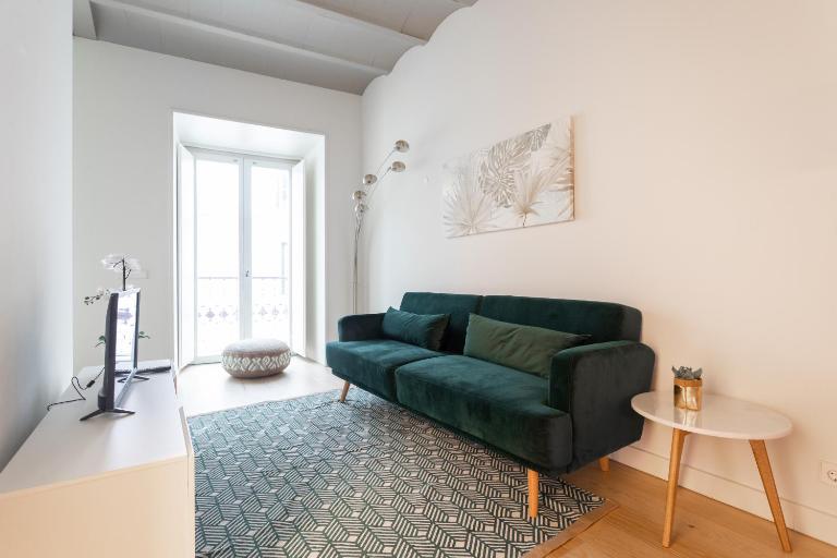 FLH Bairro Alto Lovely Flat - Bed and Breakfast Lissabon