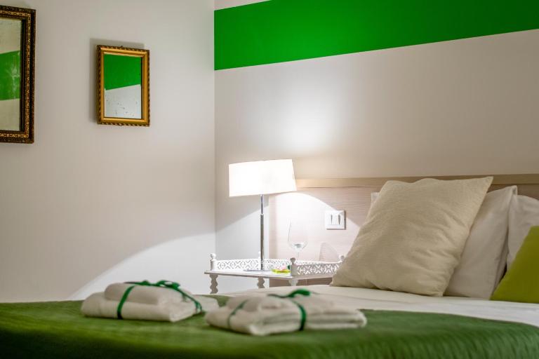 Marconi Rooms 1, 2, 3 Casa Stella - B&B Verona