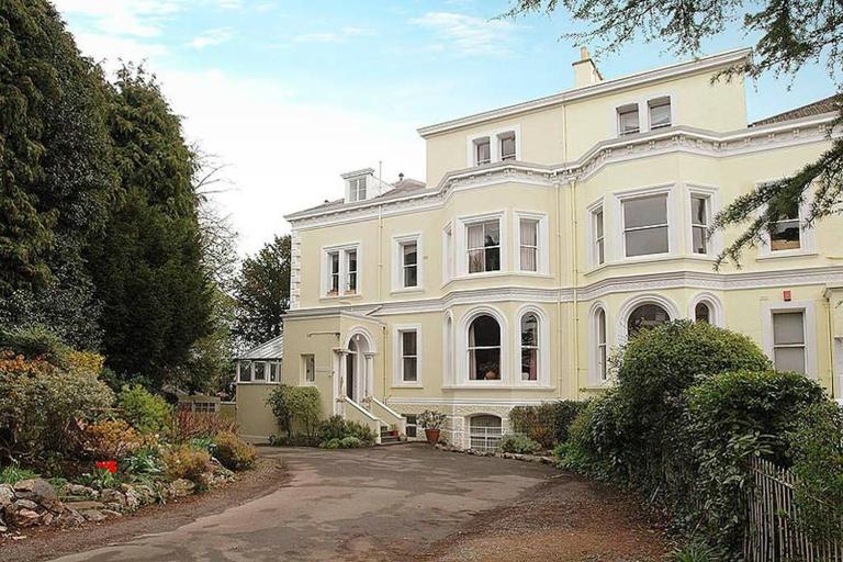 Clifton Spacious 3 Bed Apt & Parking - Simplycheckin - B&B Bristol