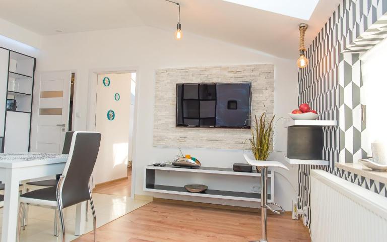 EASY RENT Apartments - LOFT, Centrum 24h Check-in - B&B Lublin
