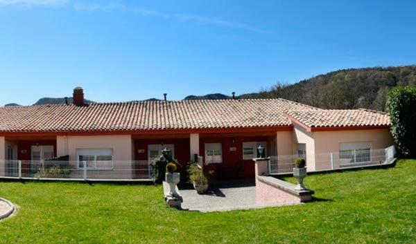 Apartaments Can Xel - B&B Santa Pau