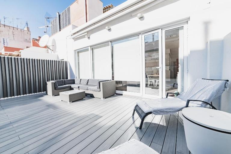 Beach & Urban Attic - B&B Alicante