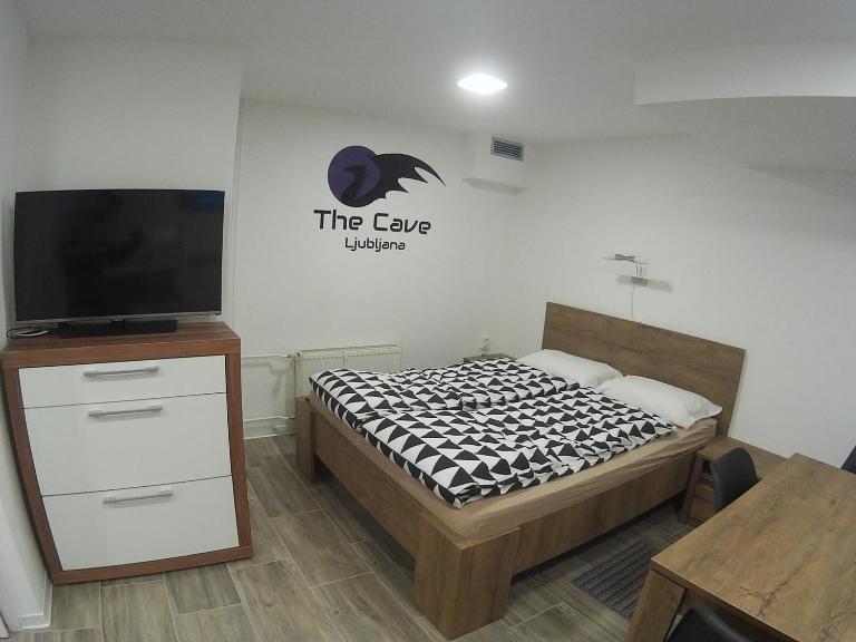 The Cave - B&B Ljubljana