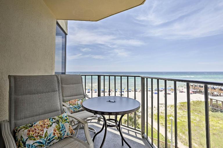 Bright PCB Condo w/ Gulf Views & Beach Access! - Ferienwohnung Panama City Beach