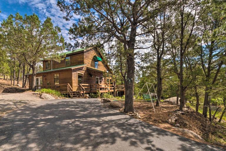 Alto Home w/ Deck & Views ~ 15 Mi to Ski Apache! - B&B Alto