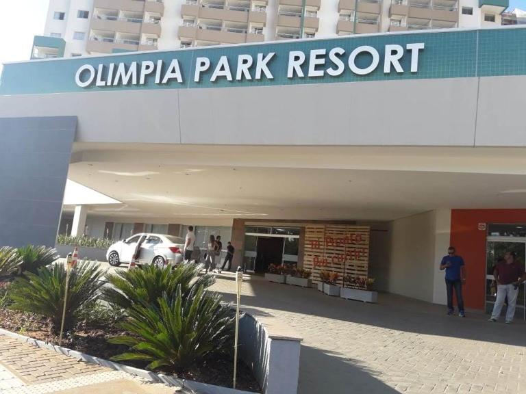 Resort em Olimpia em frente ao termas dos laranjais - Ferienwohnung Olímpia