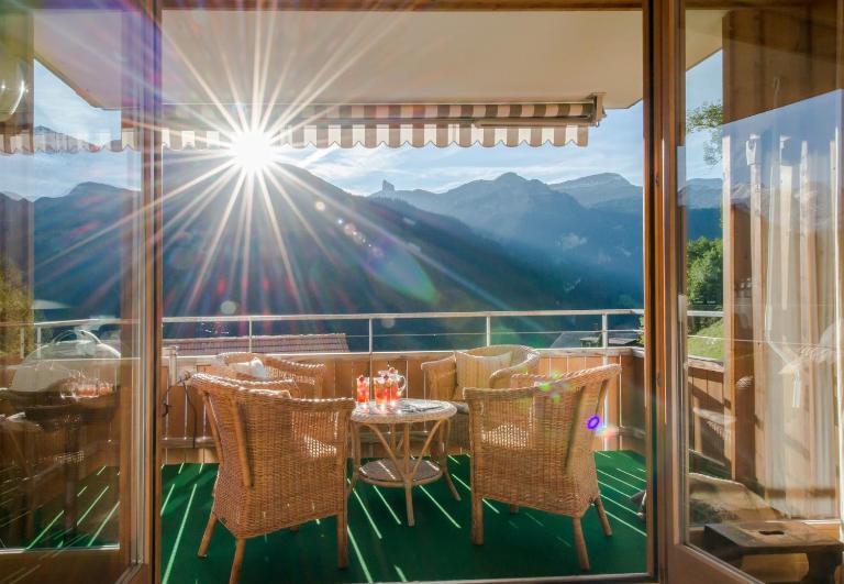 Chalet Sterndolde - Ferienwohnung Wengen
