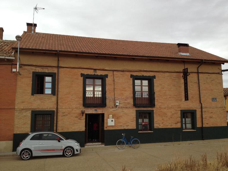 Hostal Los Oteros - B&B Pajares de los Oteros