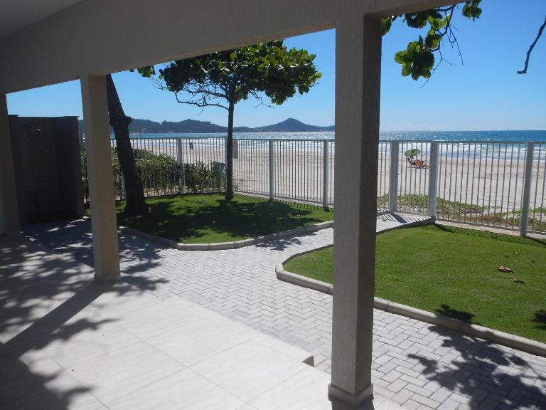 Belíssima Casa - Pé na areia - Bombinhas - Canto Grande - B&B Bombinhas