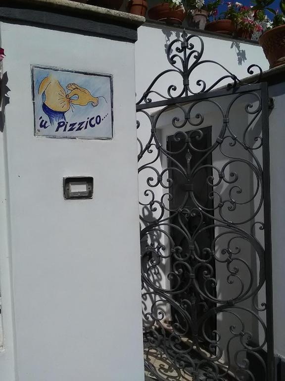 U' Pizzico ( the pinch ) - Bed and Breakfast Capri stadt