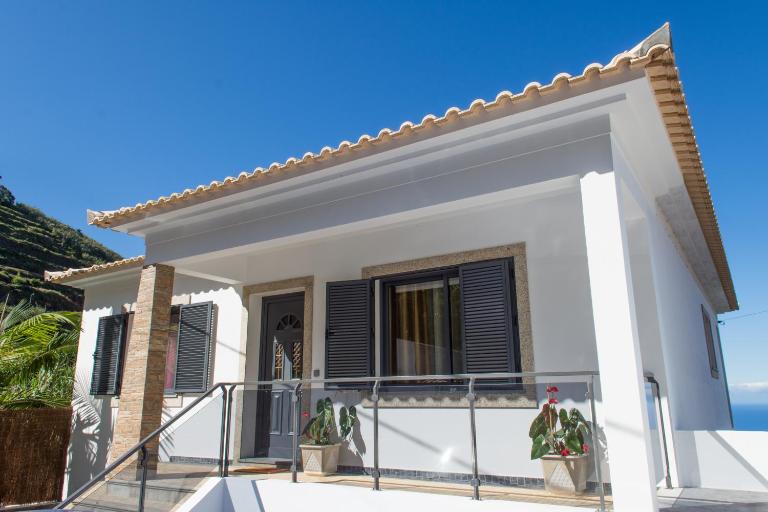 “VENIK HOUSE” sea_mountains_relaxing_barbecue - Bed and Breakfast Funchal