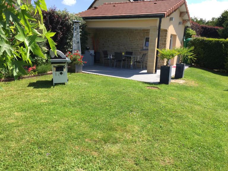 Studio à la campagne & Jacuzzi - Chambres d'hôtes Montcornet