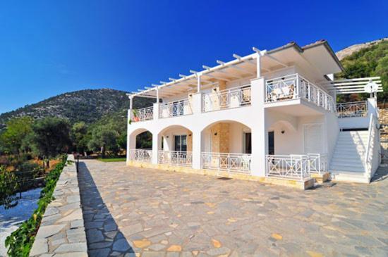 Villa Diana - Bed and Breakfast Ágios Geórgios