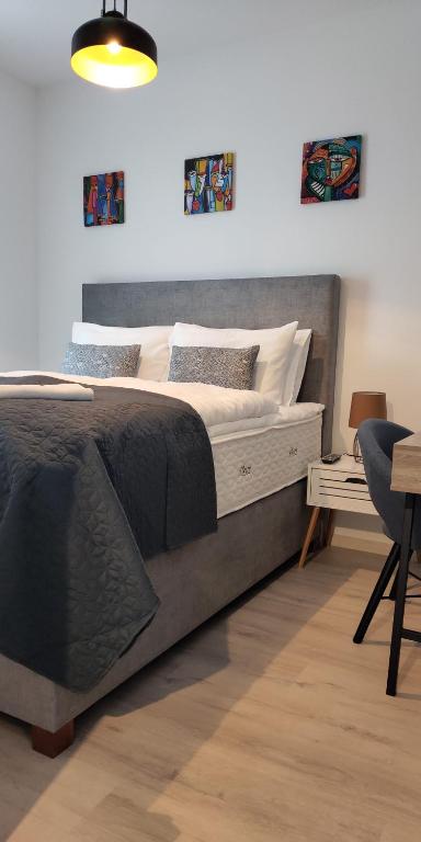 Pe-Ki Lux Apartman Székesfehérvár - Bed and Breakfast Székesfehérvár