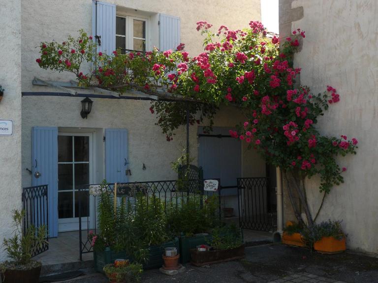 Gîte la grange au cœur de la Provence - Chambres d'hôtes Le Chaffaut-Saint-Jurson