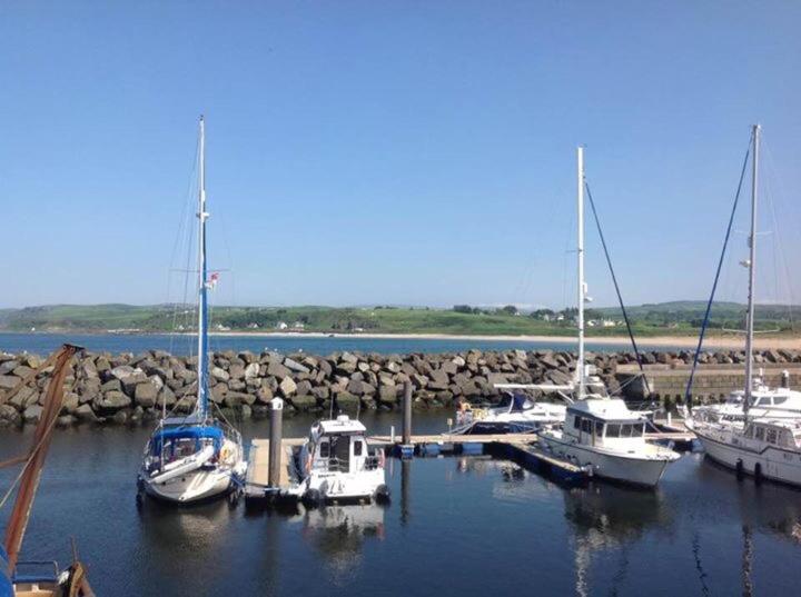 Strandview Ground Floor Beach Apartment - B&B Ballycastle