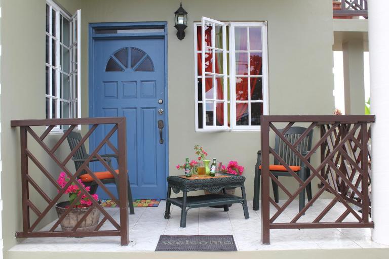 The AnSwin Apartment - Bed and Breakfast Roseau