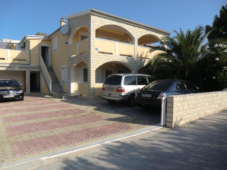 Ferien Haus Evita auf Insel Vir - Wohnung I - B&B Vir