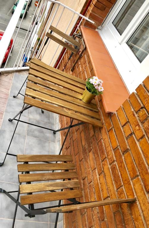 MODERN APARTMENT 2 - BALCONY+WI-FI - Ferienwohnung Badalona
