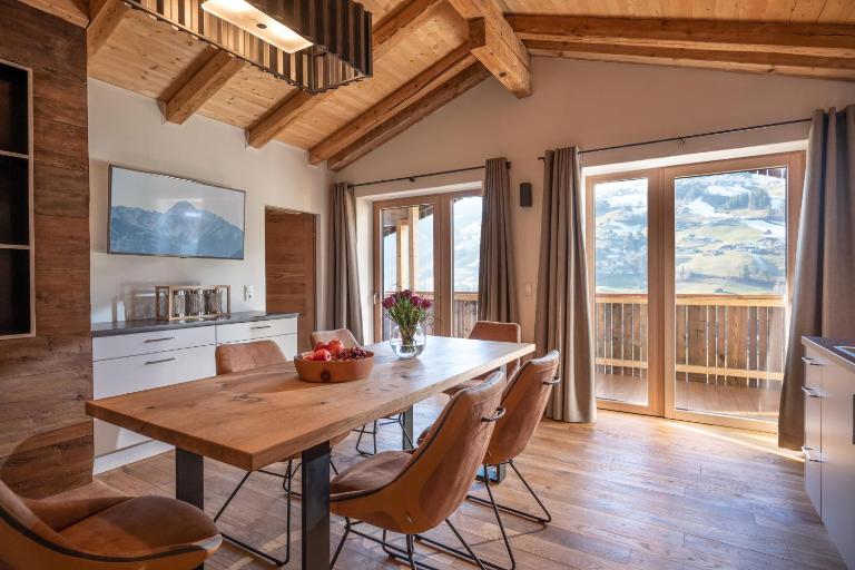 Apartments Zauberberg - Ferienwohnung Hainzenberg