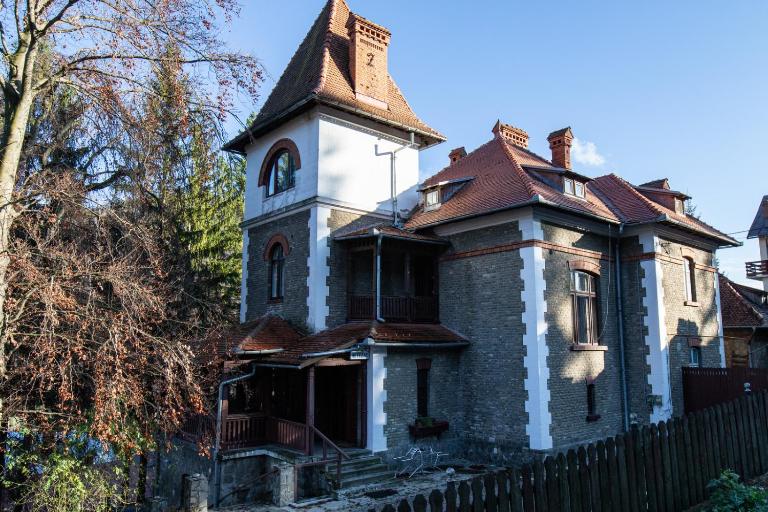 Vila Retezat Sinaia - B&B Sinaia