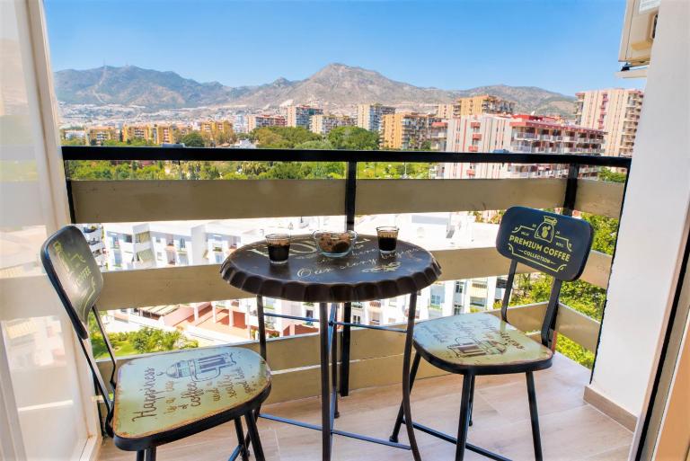 Benalmadena Top Floor Studio - Ferienwohnung Benalmádena