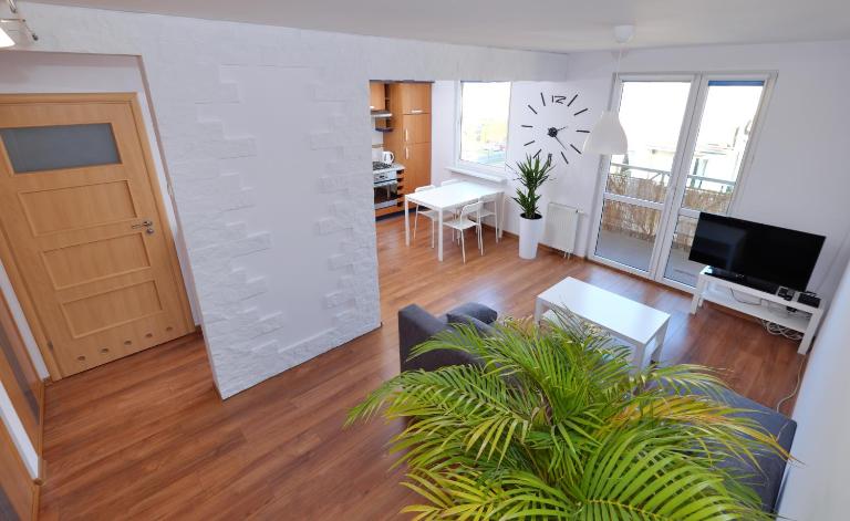 Apartament Słoneczny 4 - Chambres d'hôtes Opole