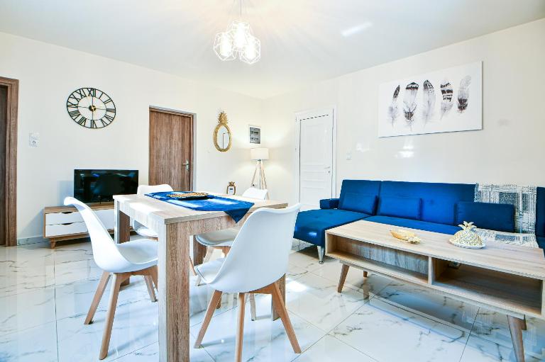 Koukounari Luxury Apartments - B&B Vathý