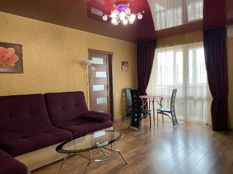 New apartments with panoramic views on Avenue Nauky - B&B Kharkiv
