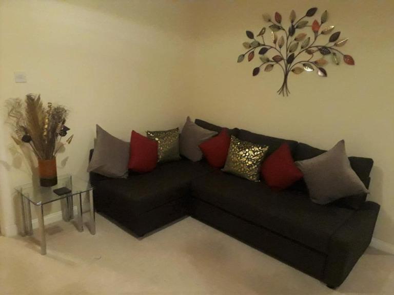 Airdrie Apartments - B&B Airdrie